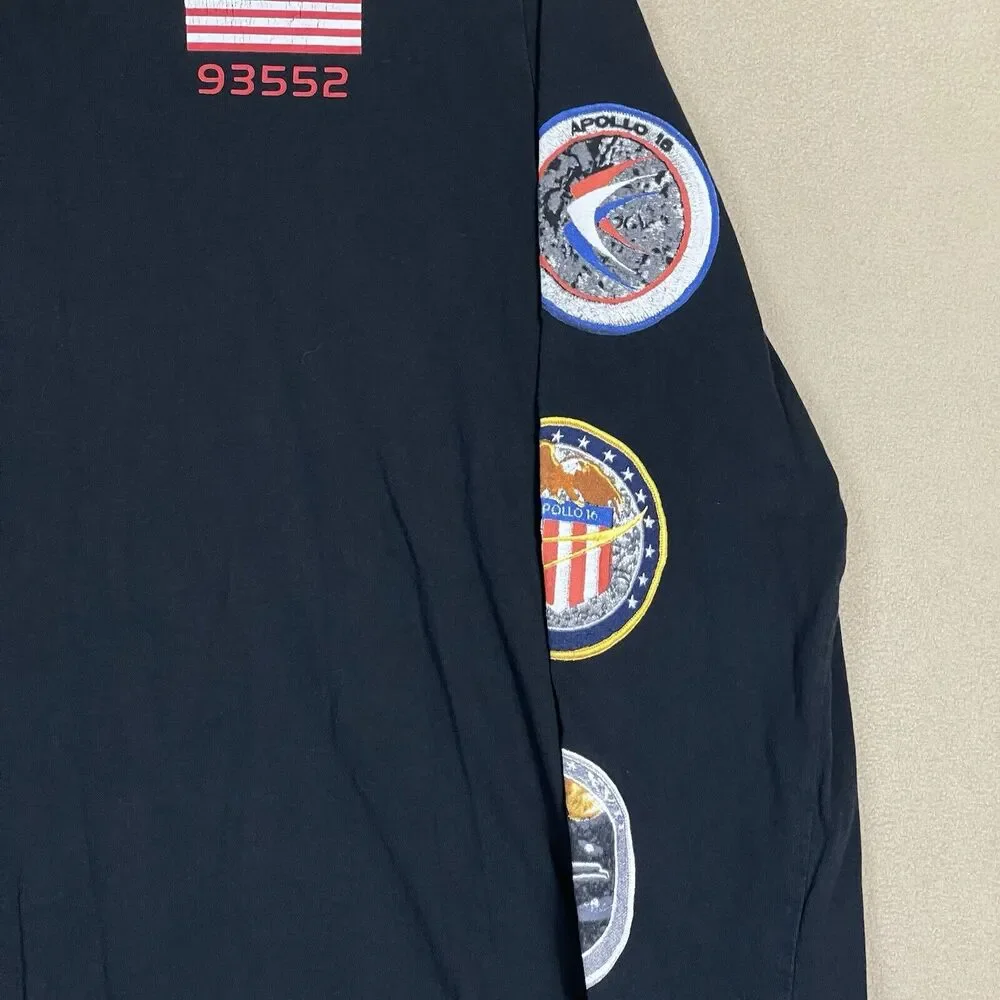 Nike T-Shirt Mens Medium Black The Nike Tee NASA Space Long‎ Sleeve Casual Adult